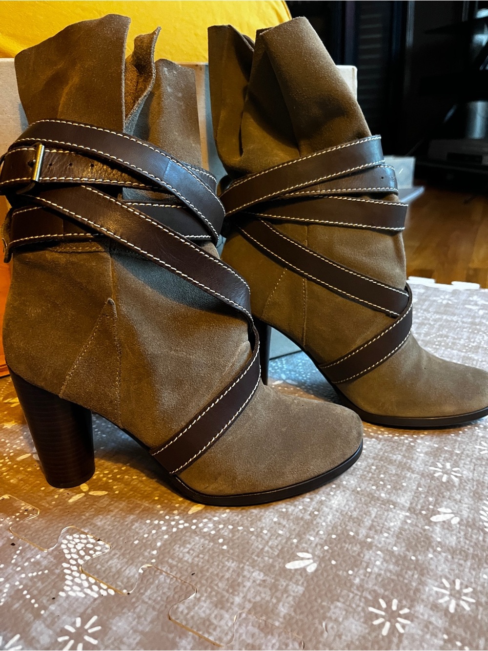 Rosegold Valerie Suede Slouchy Boots Stacked Heel with Box
